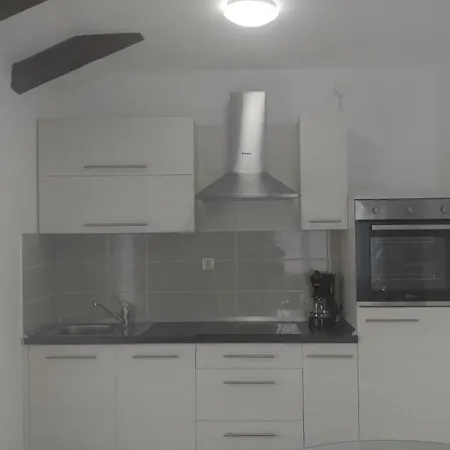 Apartmani Roberta Jurdani Exterior photo